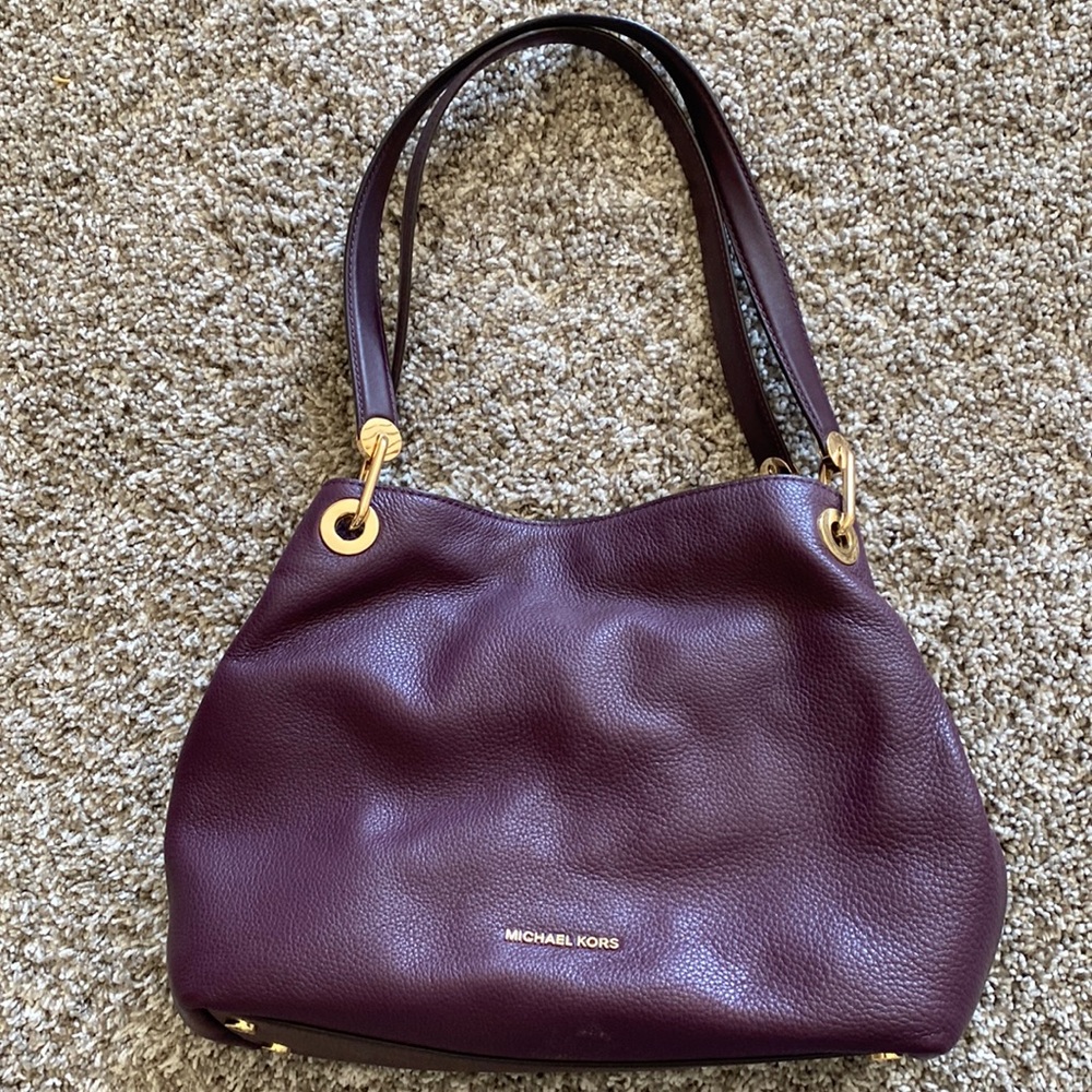 Michael Kors purse